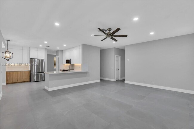 Building Photo - 1140 Cedar Falls Dr