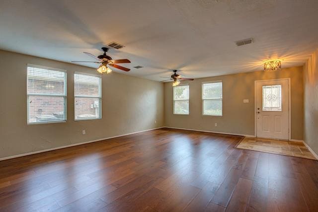 Building Photo - 16609 Woodside Dr