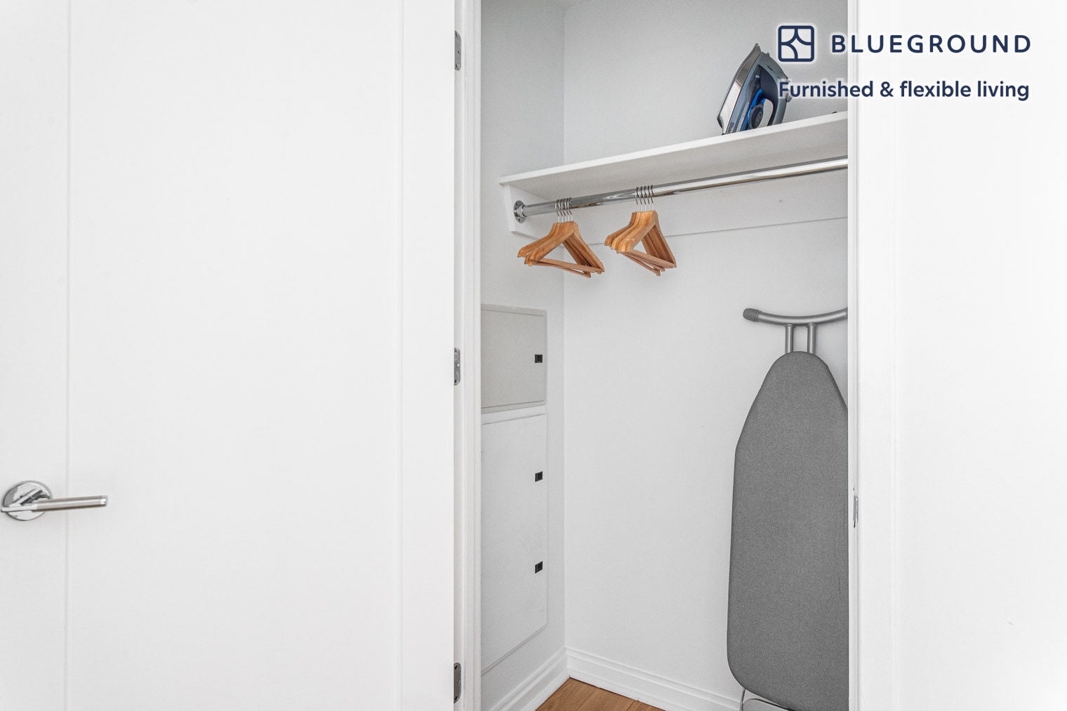 Building Photo - 303 Third Street-SI FL1-ID387