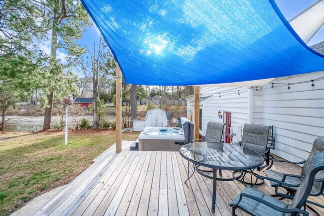 Building Photo - Serene Retreat - Hot Tub, Private Dock & Fire Pit