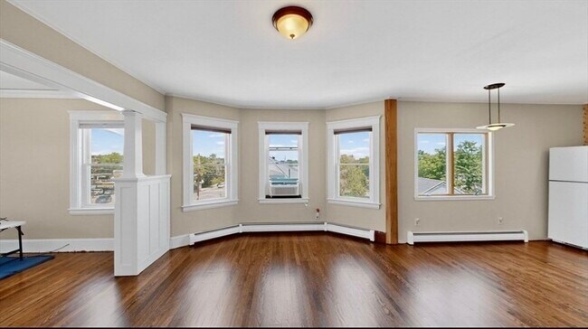 Building Photo - 1274 Washington St