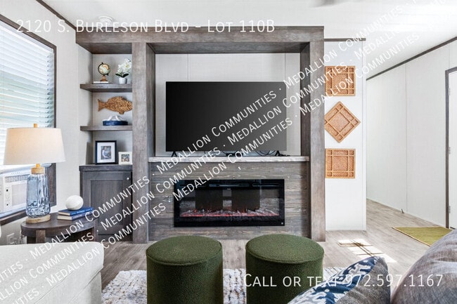Building Photo - 2120 S Burleson Blvd