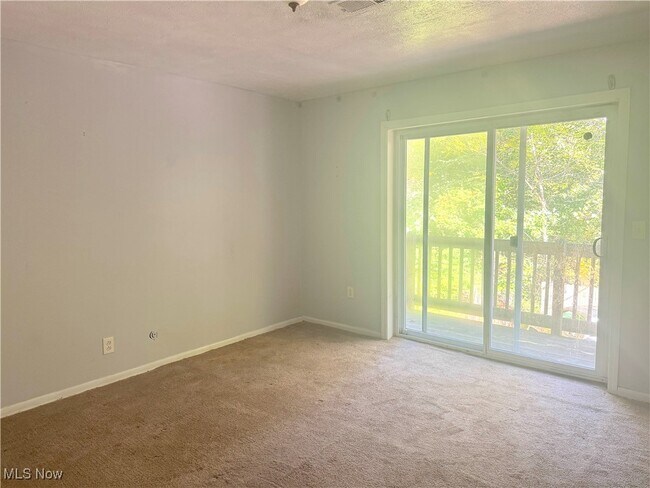 Building Photo - 1803 Cromwell Dr
