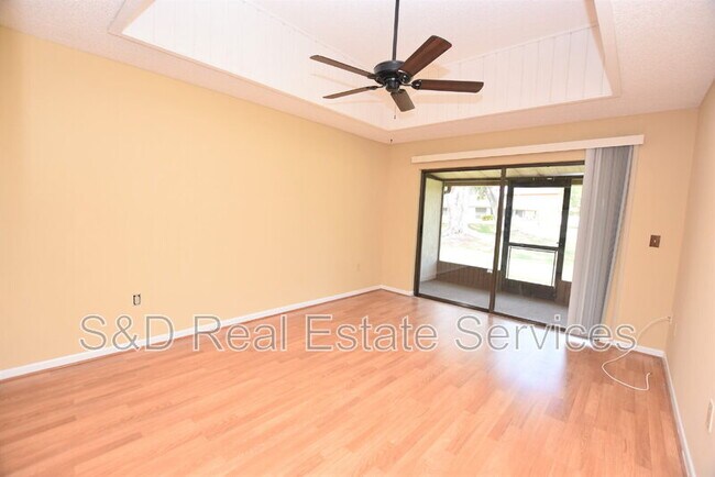 Building Photo - 6079 Topher Trl