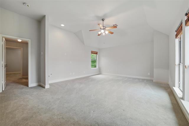 Building Photo - 231 Pine Valley Ct