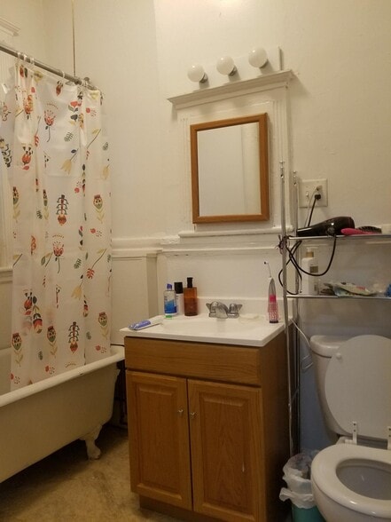 Building Photo - 1334 Commonwealth Ave