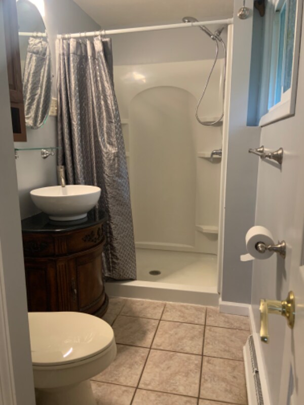 Building Photo - 8852 Rue Helena St NE