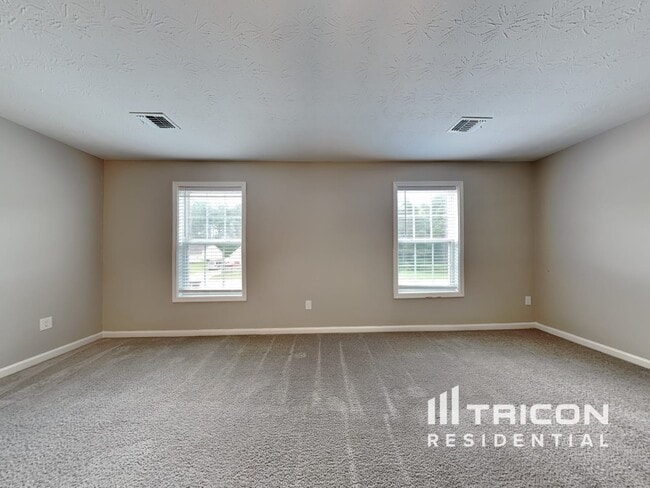 Building Photo - 1206 Oakland Dr