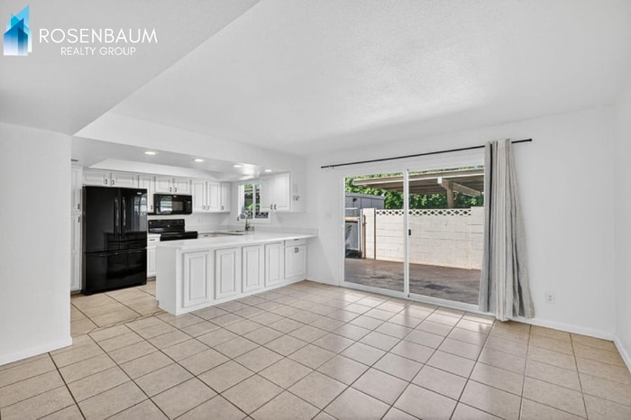 Building Photo - 8548 E McDonald Dr