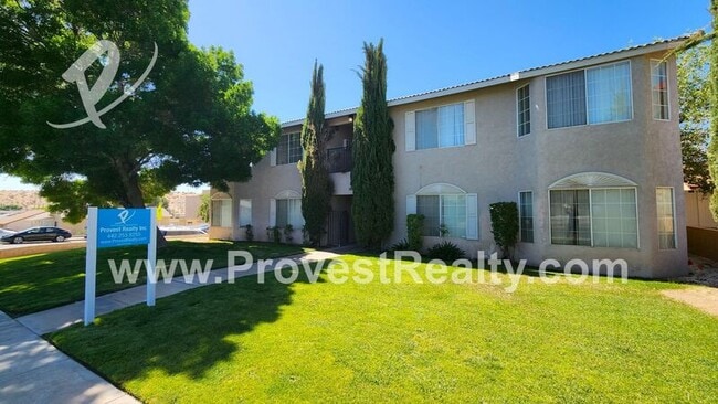 Building Photo - 16687 Zenda St
