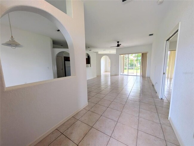 Building Photo - 3892 Canopy Way
