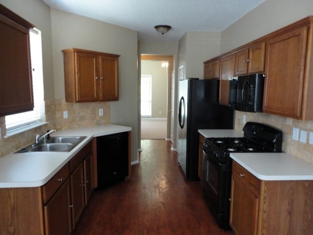 Building Photo - 4870 Lodgepole Ln