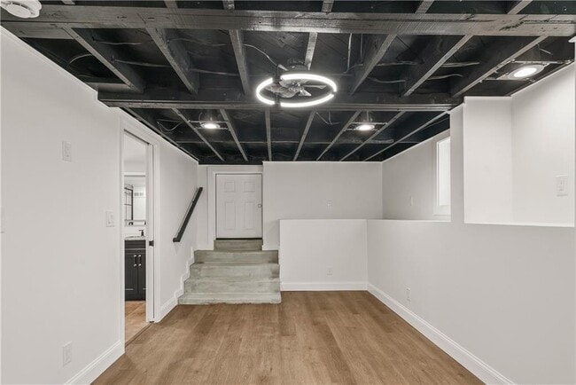 Building Photo - 1658 Altadena Pl SW