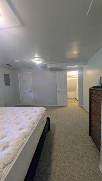 Bedroom - 1135 E Santa Maria Dr