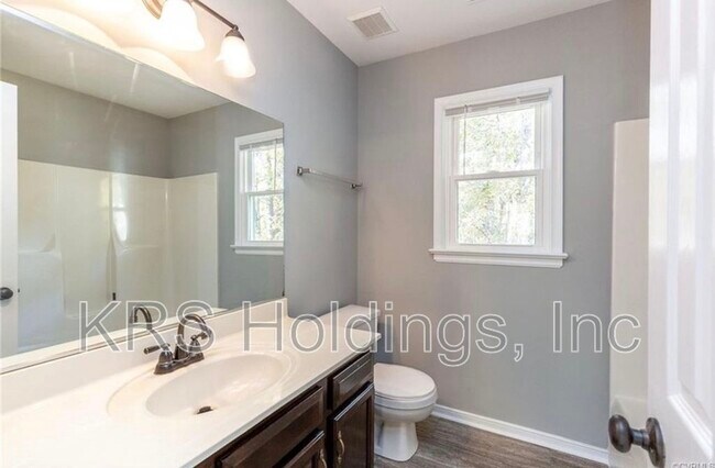 Building Photo - 7506 Northford Ln