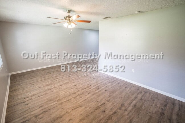 Building Photo - 6913 Mathers Ln