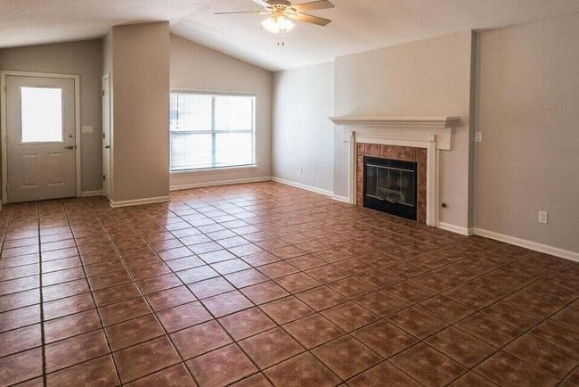 Building Photo - 52 Rue D Honfleur