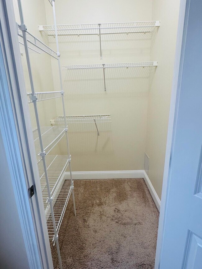 Building Photo - 2161 Millstone Way