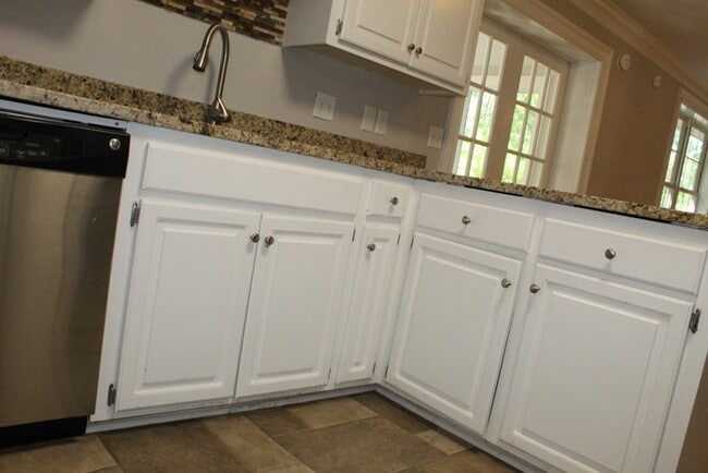 Building Photo - Northeast Columbia Spring Valley Rental