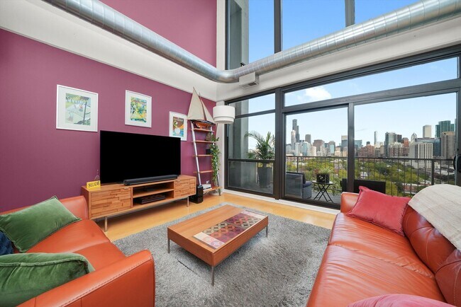 Building Photo - 1530 S State St