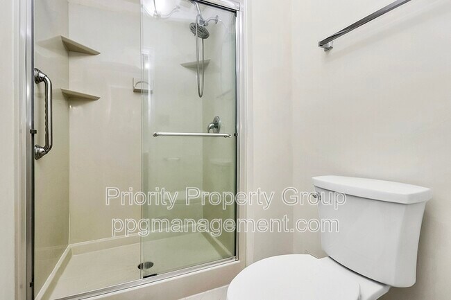 Building Photo - 11323 Harrowfield Rd
