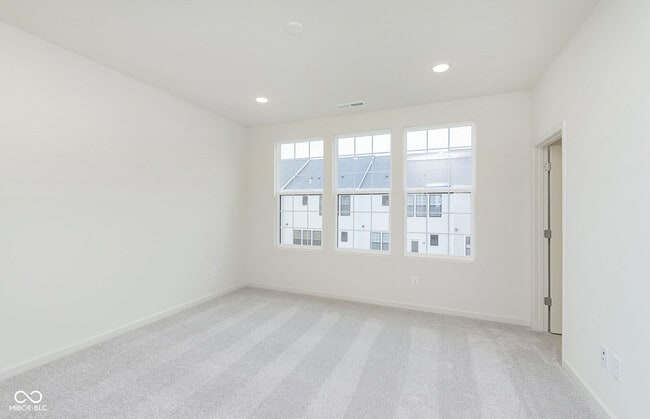 Building Photo - 3250 Haflinger Dr