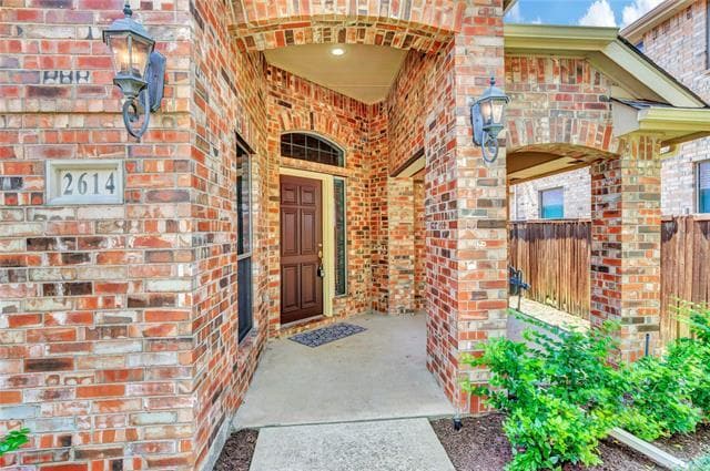 Building Photo - 2614 Fritz St