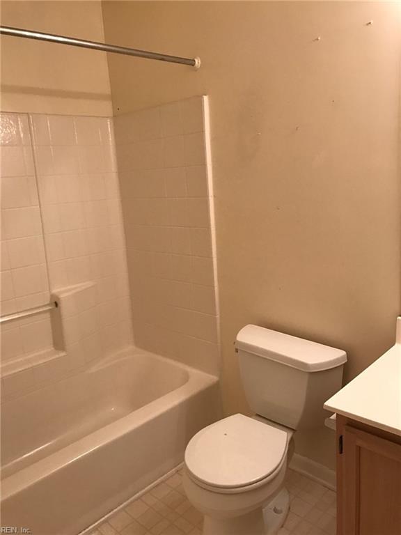 Building Photo - 1857 Calash Way