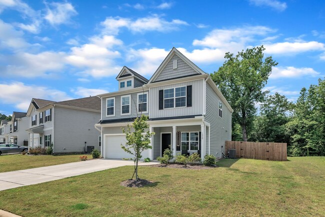 Building Photo - Spacious 3-Bedroom Home for Rent in Knight...