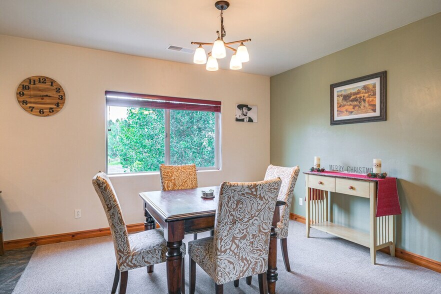 Building Photo - 191 Talisman Dr