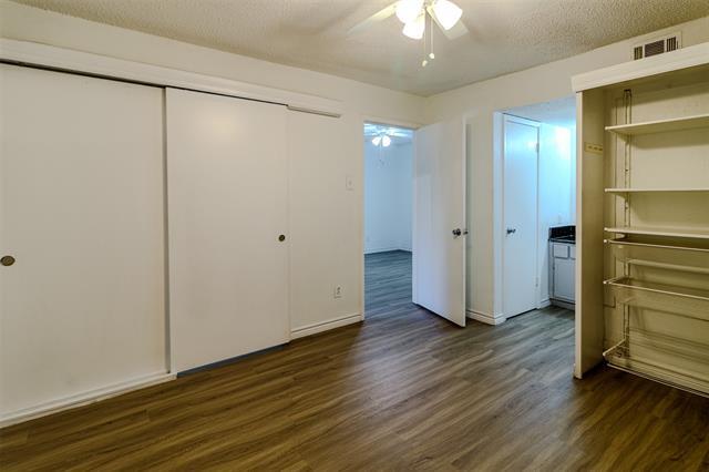 Building Photo - 4044 Buena Vista St