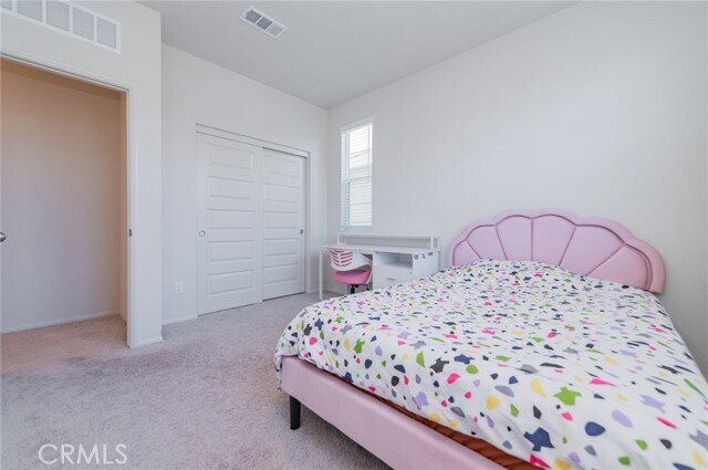 Building Photo - 40277 Birchfield Dr