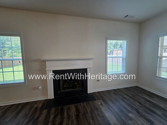 Building Photo - 202 Summergate Ln.