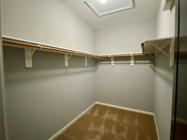 Building Photo - 2827 Mustang Hill Ln