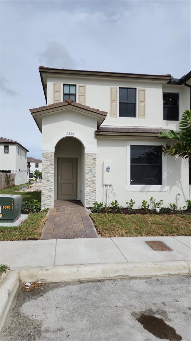 Primary Photo - 12897 SW 234th St