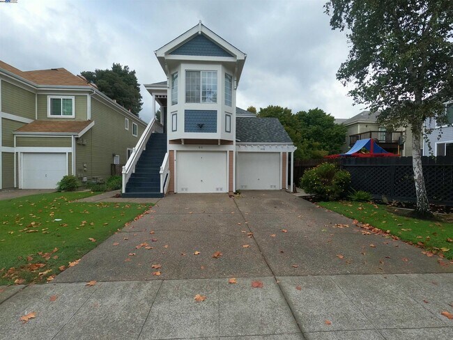 Building Photo - 808 14th St