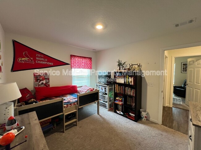 Building Photo - 4335 Jitterbug St