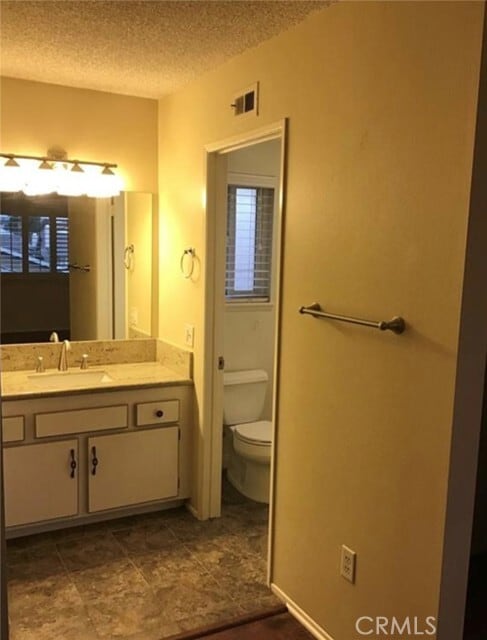 Building Photo - 13693 San Juan Ct
