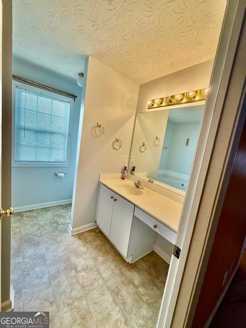 Building Photo - 1695 Racquet Club Dr NW