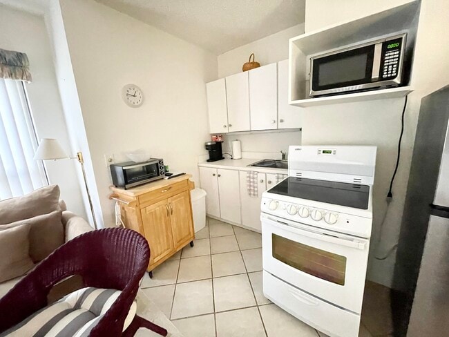 Building Photo - 11863 Wimbledon Cir