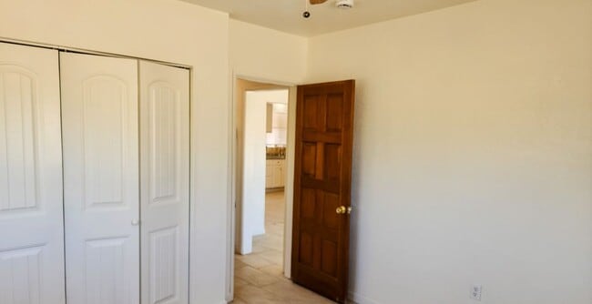 Building Photo - 7064 Tamarisk Ave
