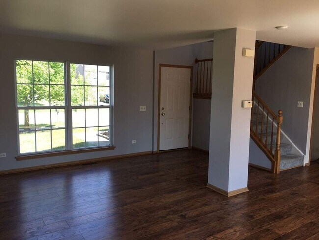 Building Photo - 2623 Discovery Dr