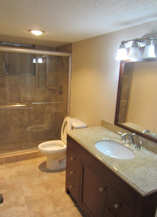 Building Photo - 406 NW 68th Ave