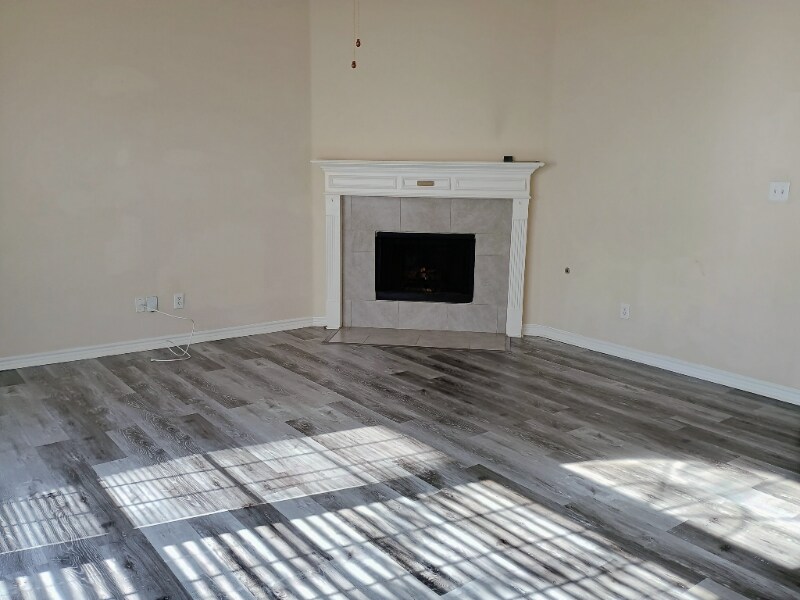 Building Photo - 1607 Monte Carlo Dr