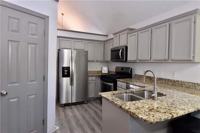 Building Photo - 2582 Candler Way