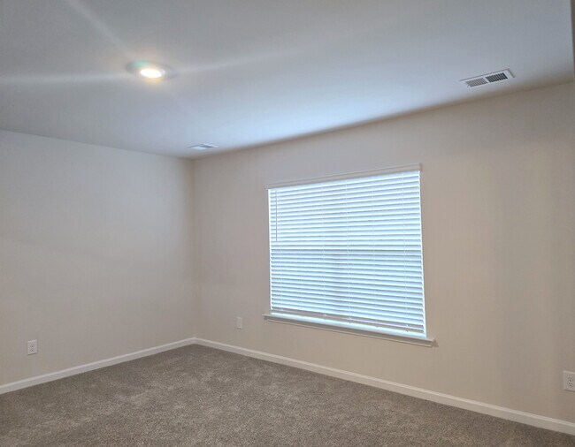 Building Photo - 1014 Aldrich St