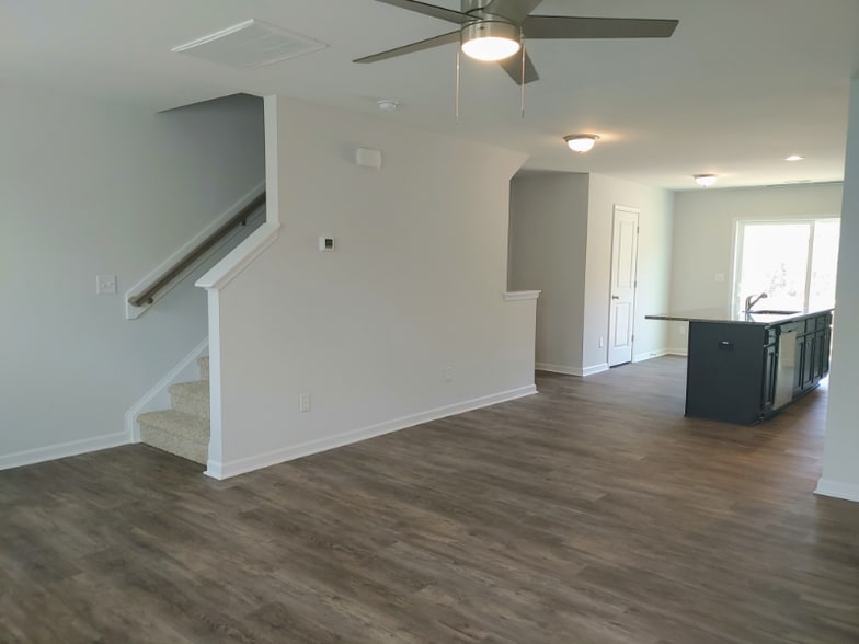 Building Photo - 8220 Waxhaw Hwy