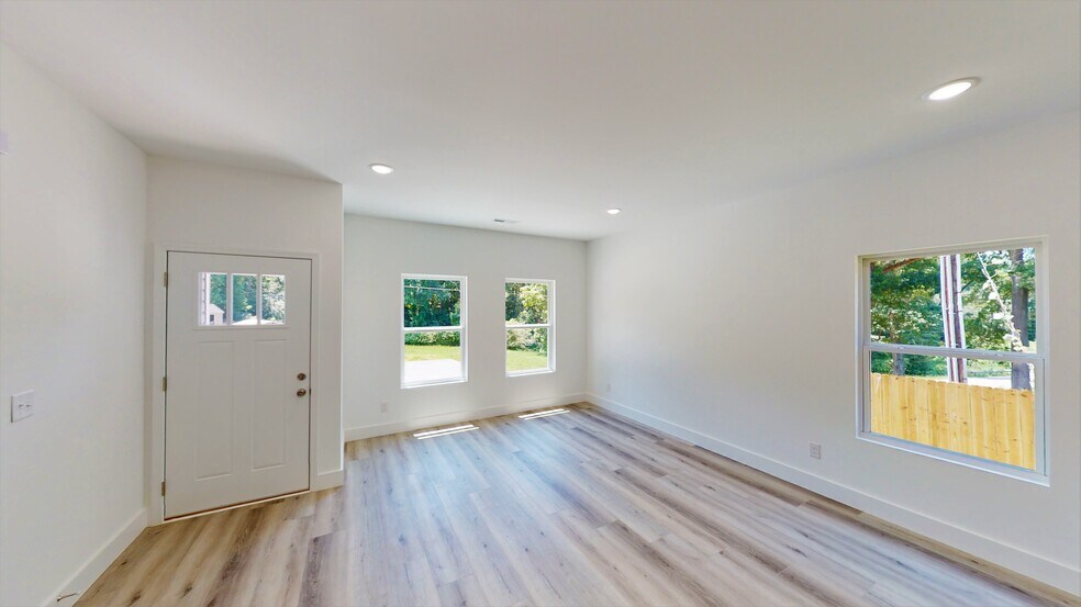 Building Photo - 436 Blume Rd