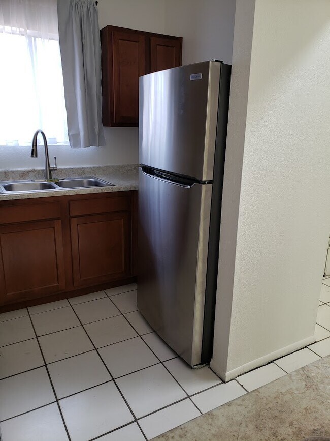 Kitchen - 5604 E 26th St