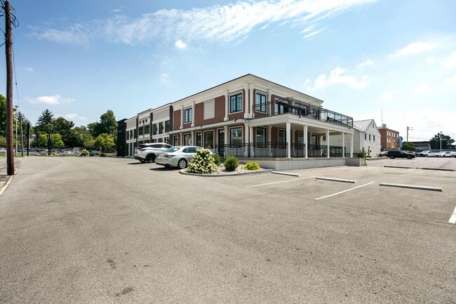 Building Photo - 220 W Dixie Ave
